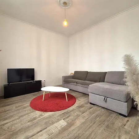 David - Confort Et Charme En Apartment